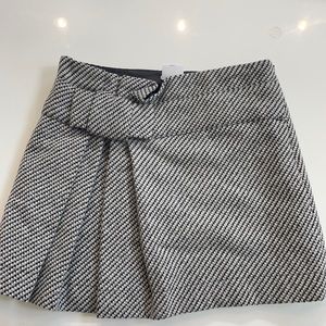 Floriane European girls skirt size 12